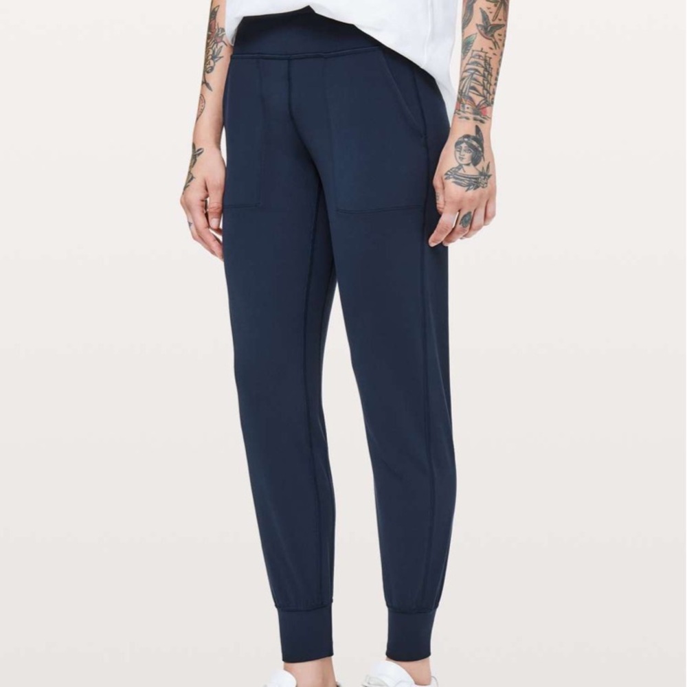 Lululemon Align jogger 28 8